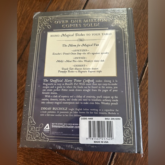 NWT The Unofficial Harry Potter Cookbook - Picture 2 of 3